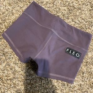Fleo purple (not grape shark), single lined, size XSmall